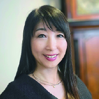 尾川 佳子